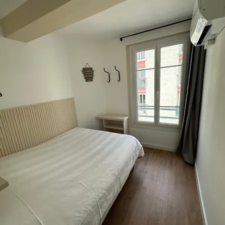 Charming And Very Central 2 Rooms Apartment Bandol Exterior photo